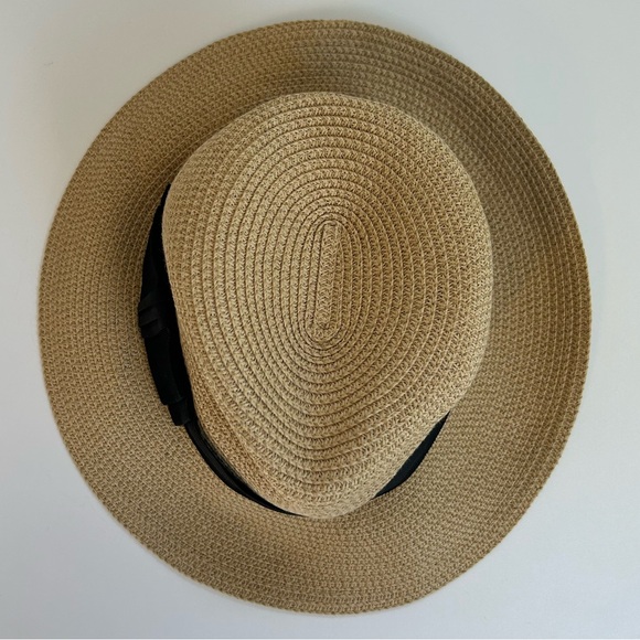 BCBG MAX AZRIA STRAW SUN HAT WITH BLACK BOW - Picture 6 of 6
